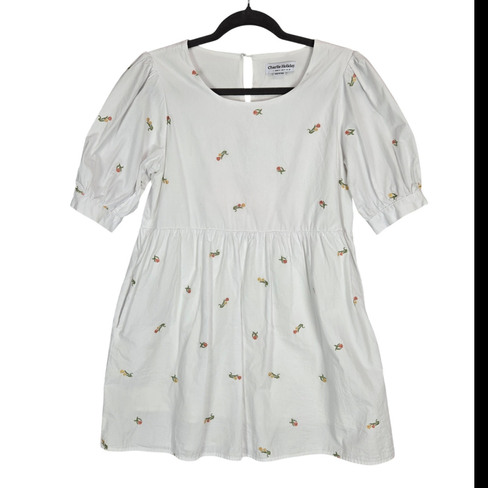 Charlie Holiday White Pink Embroidered Dress 4 Dainty Floral Prairie Cottagecore